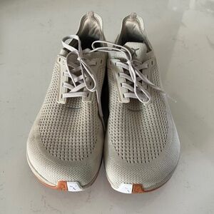 Flux Footwear Adapt Run